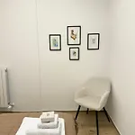 La Casetta Dell'artista Apartment *